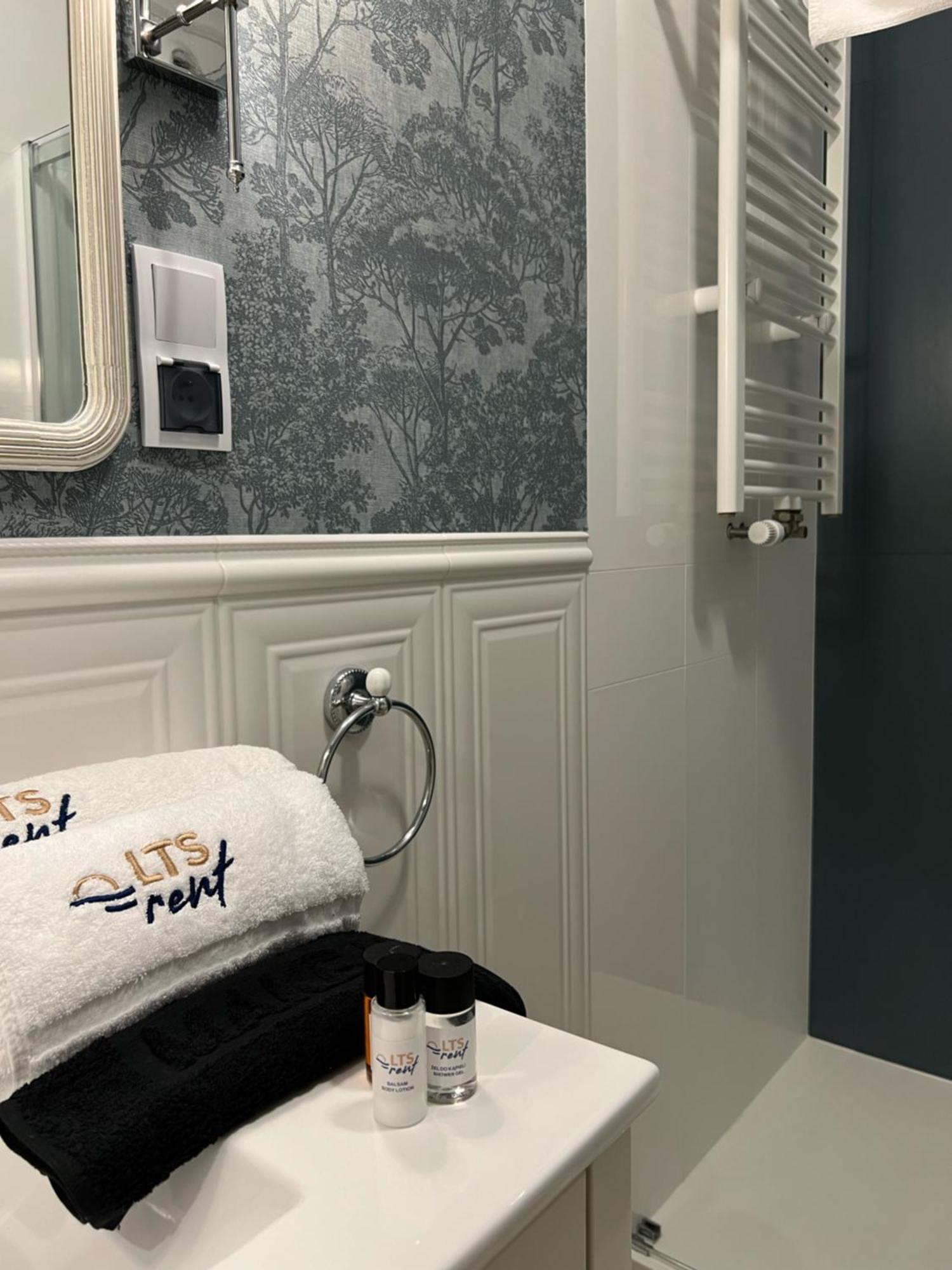 Lts Rent Luxury&Comfortable Blue Residence Angielska Grobla 그단스크 외부 사진